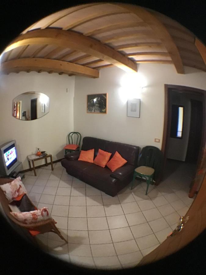 Residence Baia Vallugola Castel di Mezzo Exteriör bild